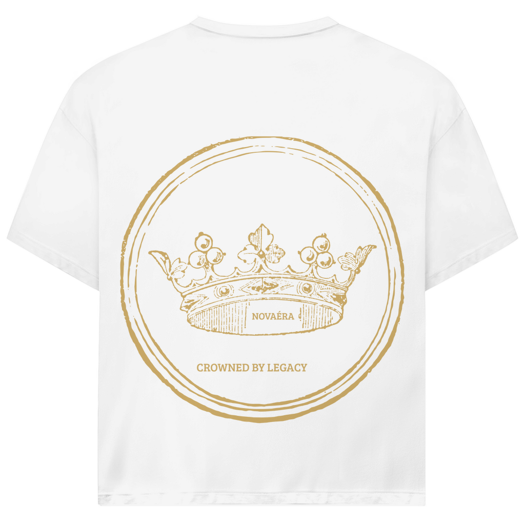 NOVAÉRA Oversize T-Shirt – Bio-Baumwolle & Gold-Backprint „Crowned by Legacy“