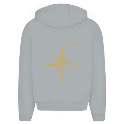 NOVAÉRA Herren Oversize Zipper Hoodie – Fluffy Komfort mit Kompass-Gold-Backprint