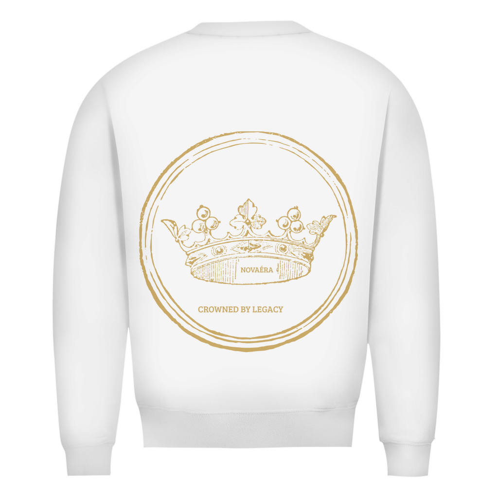 NOVAÉRA Herren Premium Bio Sweatshirt – Rundhals & Gold-Backprint „Crowned by Legacy“