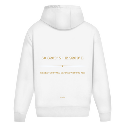 NOVAÉRA Oversize Hoodie ohne Kordel – Gold-Backprint KOORDINATEN