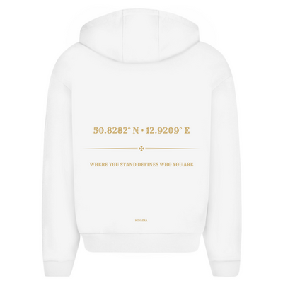 Oversize Zipper Hoodie mit KOORDINATEN Backprint – NOVAÉRA | Hoodie mit Reißverschluss & Statement