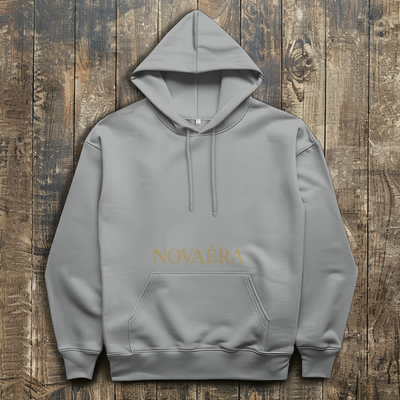 NOVAÉRA ROYAL – Oversize Hoodie mit Blitz-Goldprint (Limitiert auf 77 Stück)