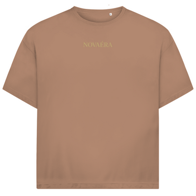 NOVAÉRA Oversize T-Shirt – Bio-Baumwolle & Gold-Backprint „Crowned by Legacy“